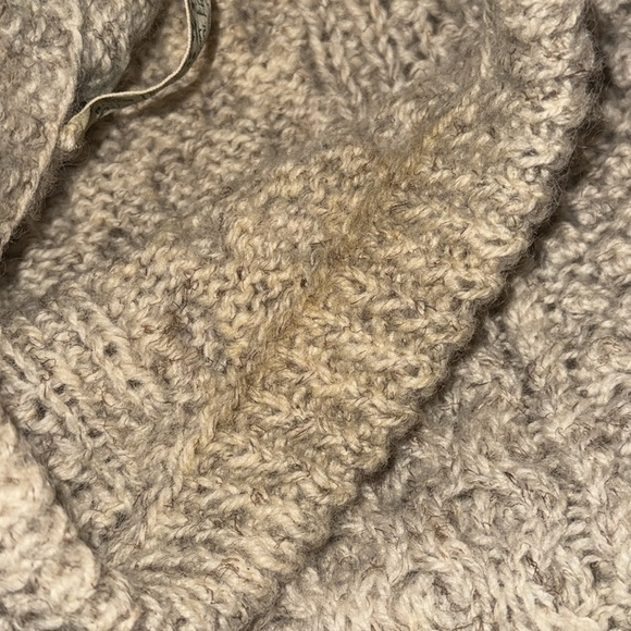 Crana Handknits 100% Pure New Wool Fisherman Cable Knit Crew Neck Sweater SZ L - Picture 8 of 8